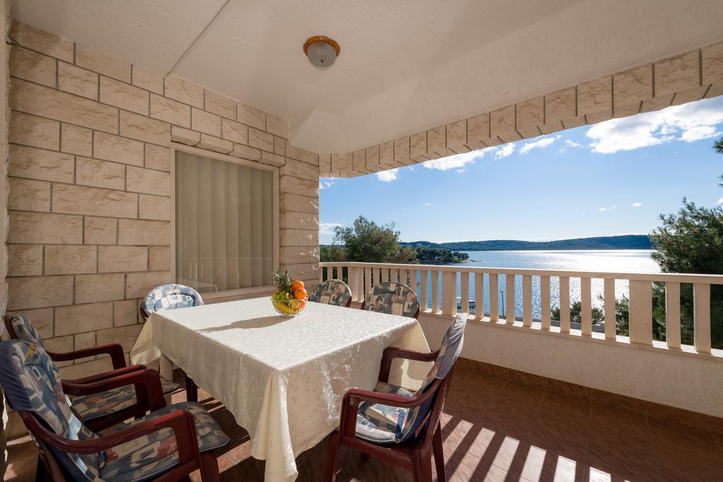 Apartments Villa Luxor Trogir Kültér fotó