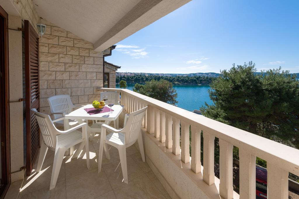 Apartments Villa Luxor Trogir Kültér fotó