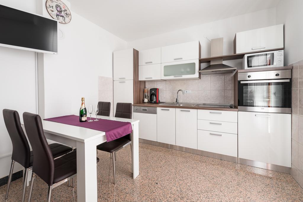 Apartments Villa Luxor Trogir Kültér fotó