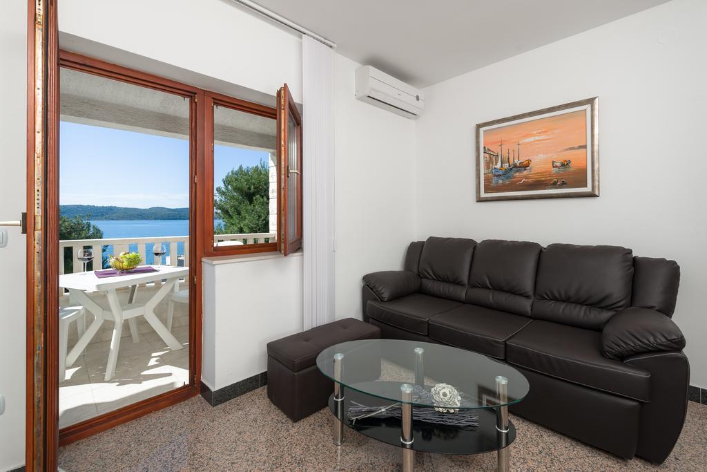 Apartments Villa Luxor Trogir Kültér fotó