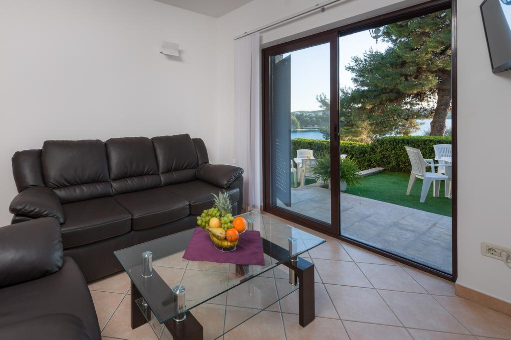 Apartments Villa Luxor Trogir Kültér fotó