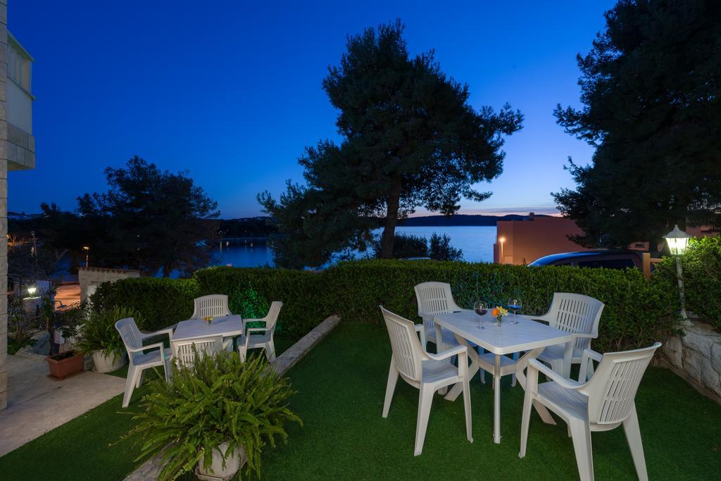 Apartments Villa Luxor Trogir Kültér fotó